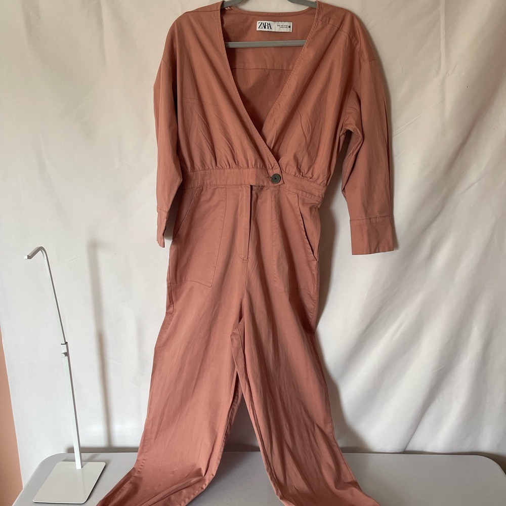 ZARA Rose-Mauve V-Neck Jumpsuit - Picture 3 of 4